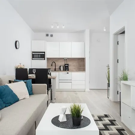 Sea Apartment *
